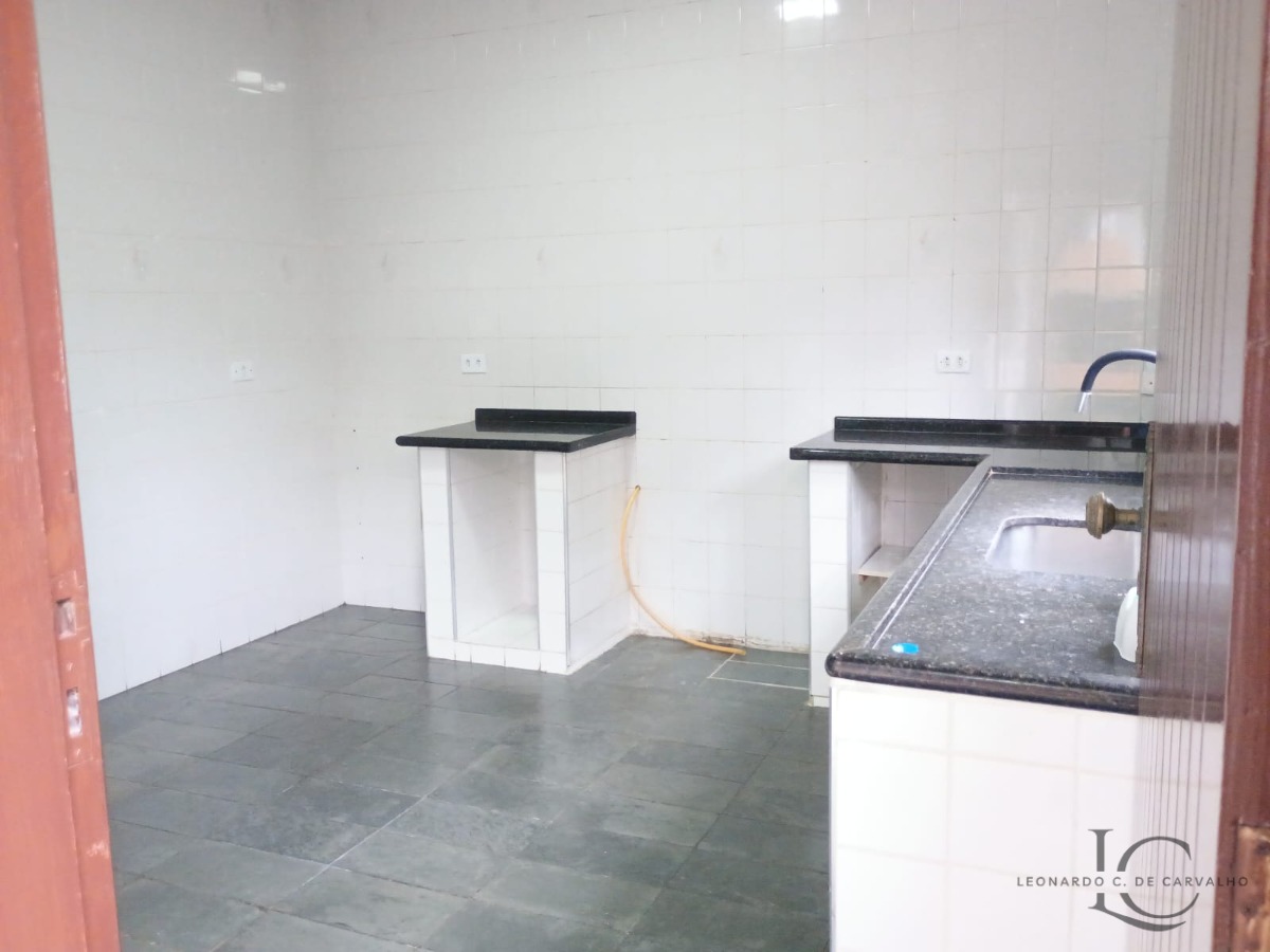 Sobrado, 6 quartos, 380 m² - Foto 3