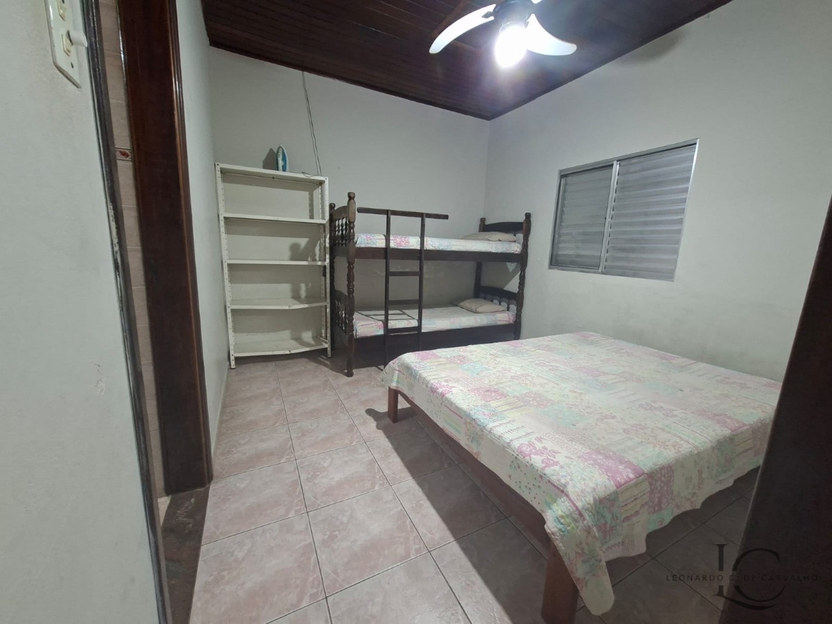 Casa, 3 quartos, 300 m² - Foto 13