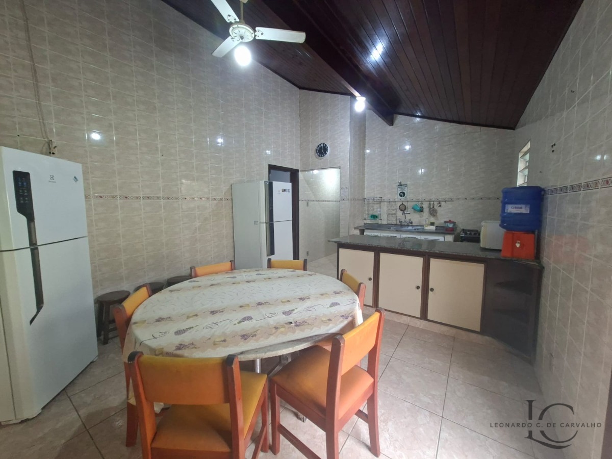 Casa, 3 quartos, 300 m² - Foto 20