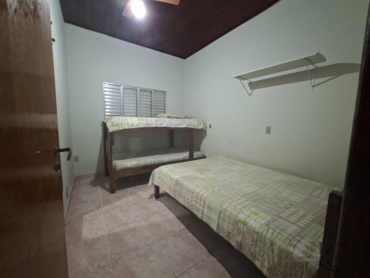 Casa, 3 quartos, 300 m² - Foto 17